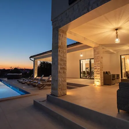 Vila Aronia Istria Krsan