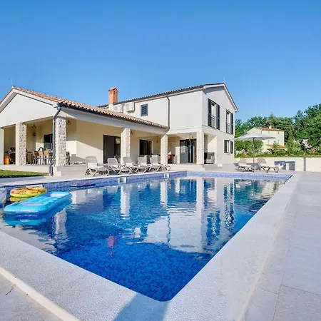 Villa Aronia Istria